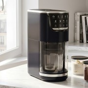 La gelatiera Moulinex Dolci scende di prezzo su Amazon: da oggi il gelato artigi