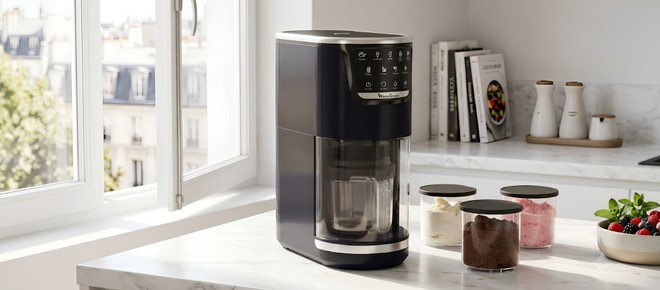 La gelatiera Moulinex Dolci scende di prezzo su Amazon: da oggi il gelato artigianale lo fai tu