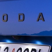 Mercato auto Europa, Skoda domina nei primi mesi del 2026