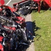 Incidente terrificante: spezzata in due una Ferrari SF90 da mezzo milione di eur