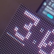 Una cornice digitale/orologio smart basato su ESP32, perfetto per il fai-da-te