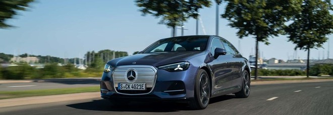 Nuova Mercedes Classe C: debutta la 100% elettrica, svelati i prezzi per l'Italia