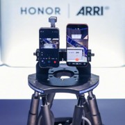 Honor parla del sistema fotografico di Robot Phone: oltre 100 brevetti