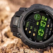Lo smartwatch Garmin con 24 giorni di autonomia e torcia LED è scontato del 30%