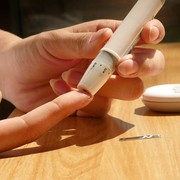 Monitoraggio non invasivo della glicemia, primo prototipo di smart ring