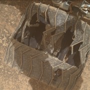 Dopo 14 anni su Marte le ruote di Curiosity sono profondamente danneggiate