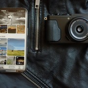 Apple nei guai per l'app Foto: raccogliebbe dati senza consenso