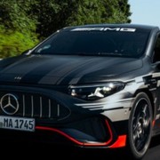 Mercedes-AMG CLA 45, è lei la più veloce: nuovo record al Nurburgring