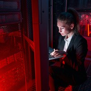 L'avviso di AGCOM: stanno circolando email fraudolente legate al dominio agcom.i