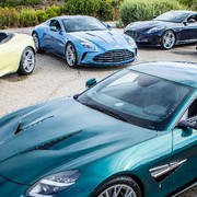 Aston Martin Heritage Edition: la collezione che rievoca gli anni '70