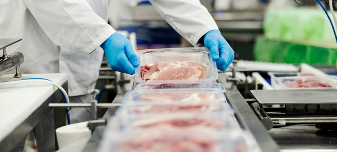Anteprima: Da domani cambiano gli imballaggi alimentari: lUE frena gli inquinanti eterni