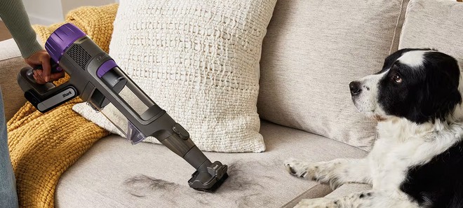 Anteprima: Il nuovo PowerDetect di Shark pulisce anche allindietro e regola la potenza