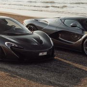 All'asta due icone della "Holy Trinity", le hypercar simbolo degli anni  