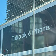 'Tutto ok, è iPhone': il Codacons presenta un esposto sulla pubblicità con il ba