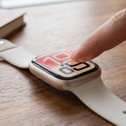 Apple Watch SE 3 Cellular a 289? su Amazon: il 44 mm non era mai costato così po