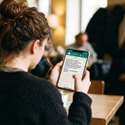 Truffe su WhatsApp? Meta presenta la nuova funzione per non farsi più fregare