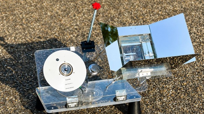 Anteprima: Elettricità, calore e aria fredda da un unico tetto: nuovo sistema ibrido dalla Germania