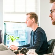 Claude entra in Gmail: prepara le risposte e può inviarle direttamente