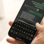 Gboard legge tra le righe sui Pixel 11: l'AI di Gemini suggerisce le risposte