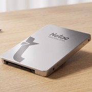 I vecchi SSD SATA vanno ancora bene per il gaming nel 2026?