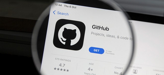 Anteprima: GitHub cresce troppo in fretta: i commit sono più che raddoppiati in quattro mesi