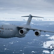 Mistero nei cieli antartici: il C-17 USA fa dietrofront
