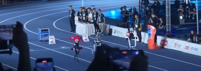 Anteprima: Usain Bolt battuto da un robot: 100 metri in 9,39 secondi