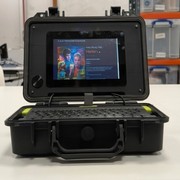 Mania di Cyberdeck? Ecco il tutorial passo-passo ufficiale di Raspberry Pi