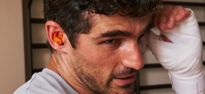 Anteprima: Gli auricolari Beats per chi si allena sono scontati del 22%: ANC e 30 ore di autonomia