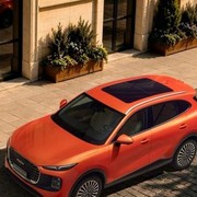 Lepas L8 arriva in Italia, il nuovo SUV ibrido supera i 1.000 km di autonomia