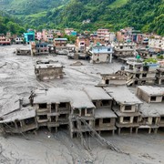 Il disastro dallo spazio: foto satellitari mostrano prima e dopo l'alluvione in 
