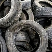 Pneumatici riciclati sotto le strade, l'esperimento per contrastare gelo e 
