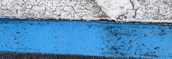 Anteprima: Parcheggio su strisce blu: come funziona la tolleranza se si sfora il tempo pagato