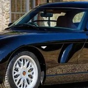 Bristol Cars riprende forma, torna nel 2026 con le supercar Fighter