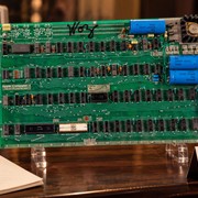 Apple-1 firmato da Wozniak all?asta: può valere 683.000 euro