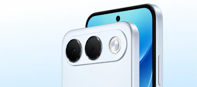 Anteprima: Oppo A7 Pro è ufficiale in Cina con una super batteria