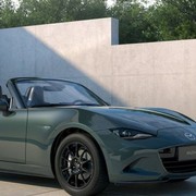 Mazda MX-5, il mito non tramonta: nuova serie speciale Yakudo