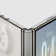 Perché spendere 3.900 euro? Parkside ?costruisce? iPhone Duo con una cerniera