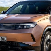 Opel Grandland a 27.650 euro: le offerte di settembre sui prezzi di tutta la gam