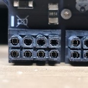 Sfortunato redditor dimostra che anche i connettori a 8 pin possono fondere