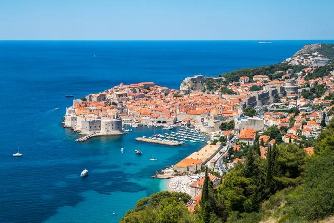 Copertina: Mediterraneo sempre più bollente e salato: l'allarme per la rapidità del fenomeno