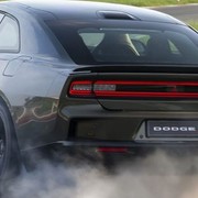 Dodge Charger, addio al V8 HEMI: il nuovo 6 cilindri ha più potenza e va più for