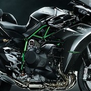 Kawasaki Ninja H2 2027: la regina sovralimentata si rinnova