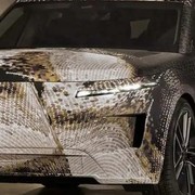 Land Rover rompe gli schemi: la Range Rover GT dice addio all'assetto da SU