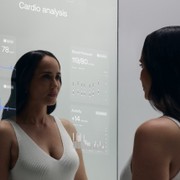 Come è cambiato stare allo specchio: ora è smart e ti monitora la salute