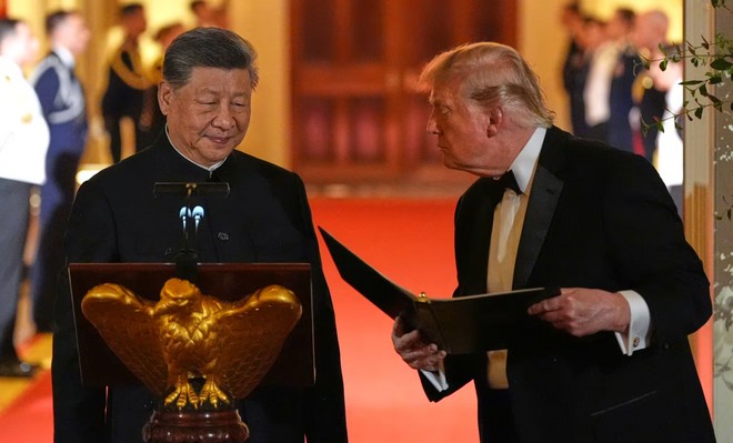 Anteprima: Big Tech al tavolo di Trump e Xi Jinping: gli affari di Musk e Cook alla cena USA - Cina
