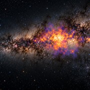Materia oscura, un nuovo indizio nascosto nel cuore della Via Lattea