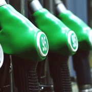 Carburanti, anche IP abbassa i prezzi: quanto si risparmia con il price cap