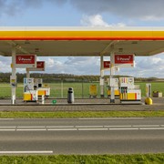 Benzina e diesel alle stelle? Le app per trovare i distributori meno cari