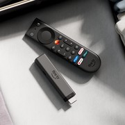 Amazon, rinnova la Fire TV Stick 4K: più veloce, Vega OS e nuovo telecomando